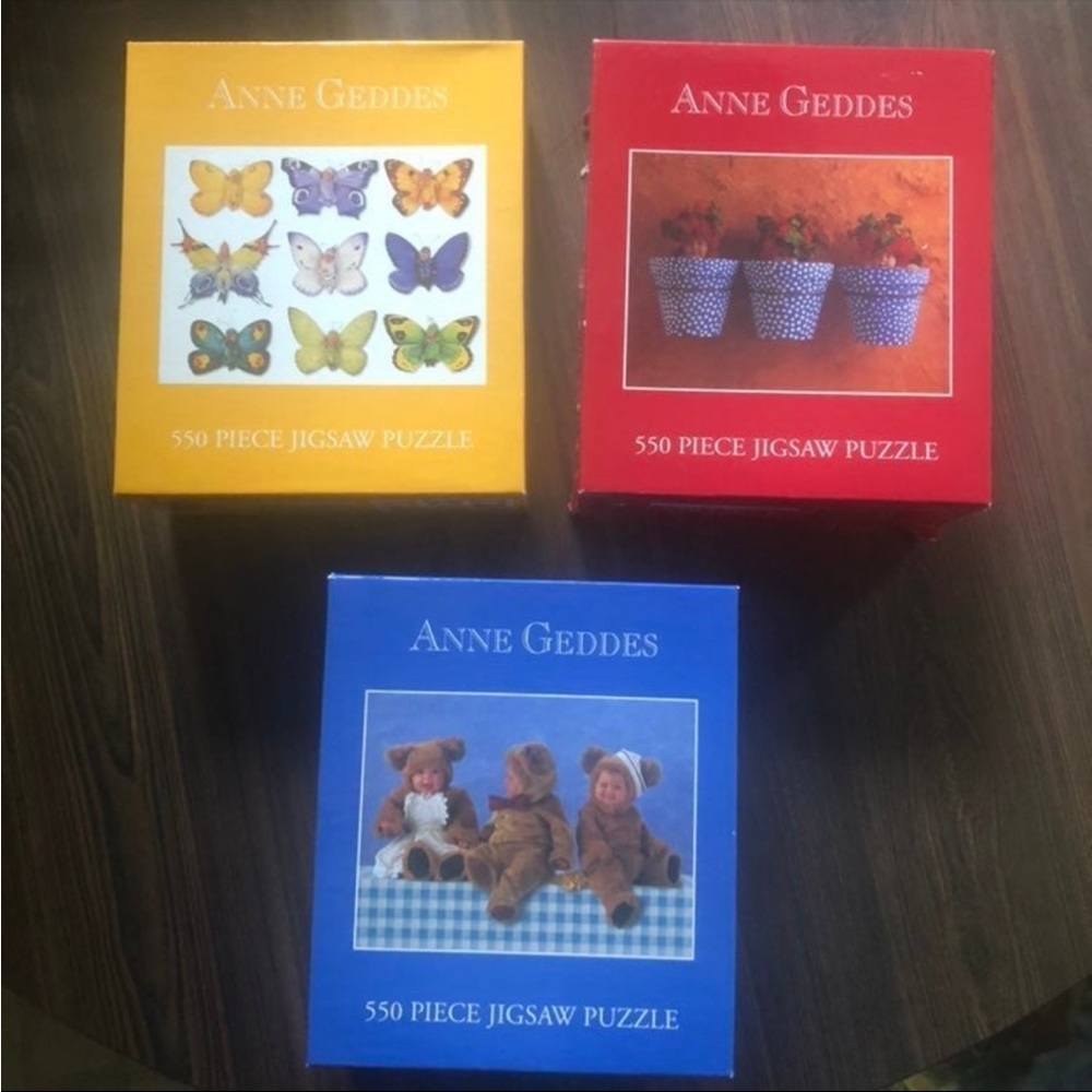 3 Anne Geddes 550 piece puzzles babies
